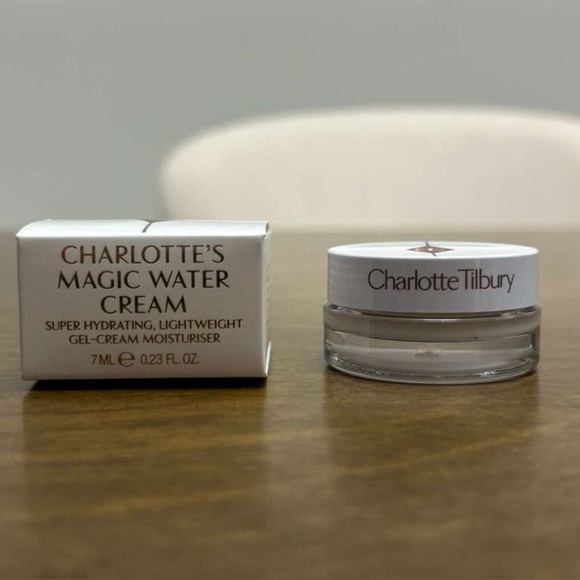 Charlotte Tilbury Other - Charlotte Tilbury Magic Water Cream Gel-Cream Moisturiser 7ml (0433)